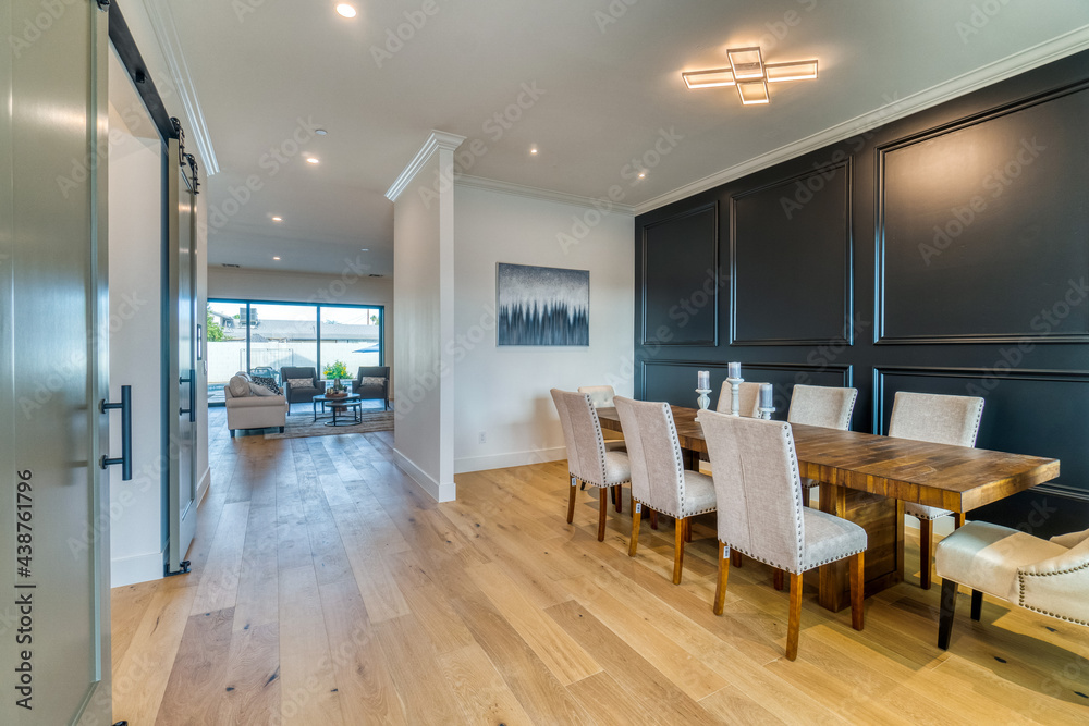 Fototapeta premium Black and white dining room 