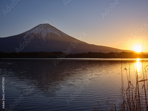 田貫湖からの日の出