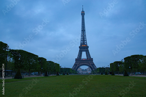 Eiffel tower in the Eveneing