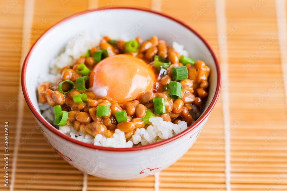 納豆 卵かけご飯 TKG 【 朝 ごはん イメージ 】 納豆 卵かけご飯 TKG 【 朝 ごはん イメージ 】
