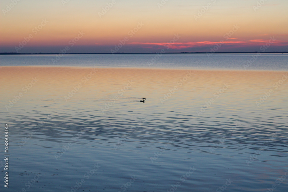 Obraz premium Wadden Sea: the sunset over the island of Langeoog - a play of colors
