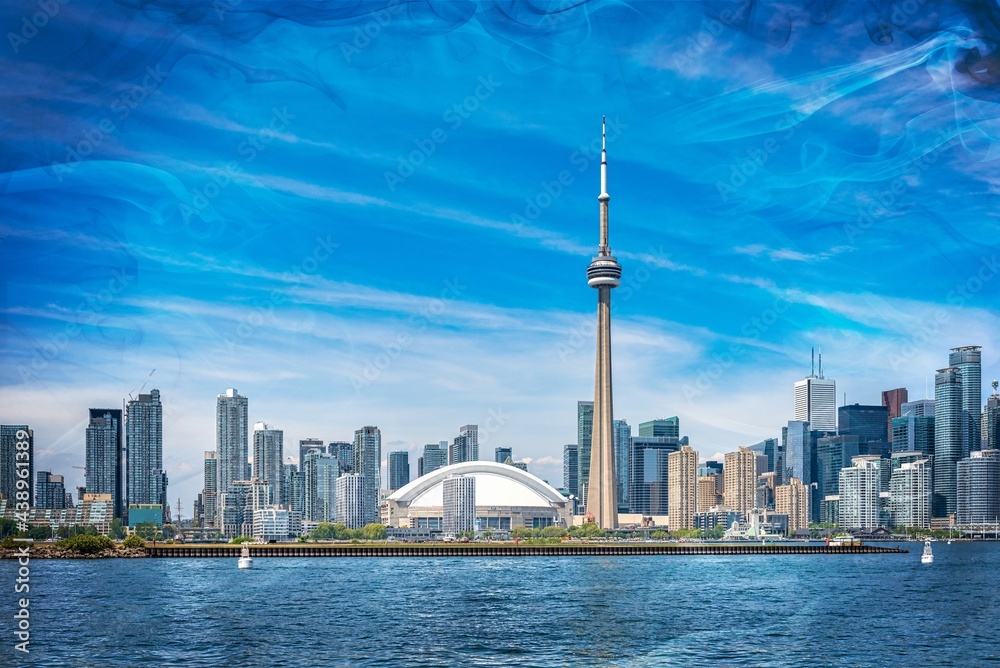 Obraz premium Toronto Skyline in an ethereal vignette, Canada. All branding has been removed. 
