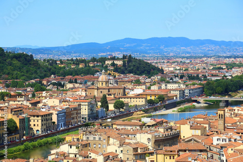 View of Florence and the Arno River © Ivan