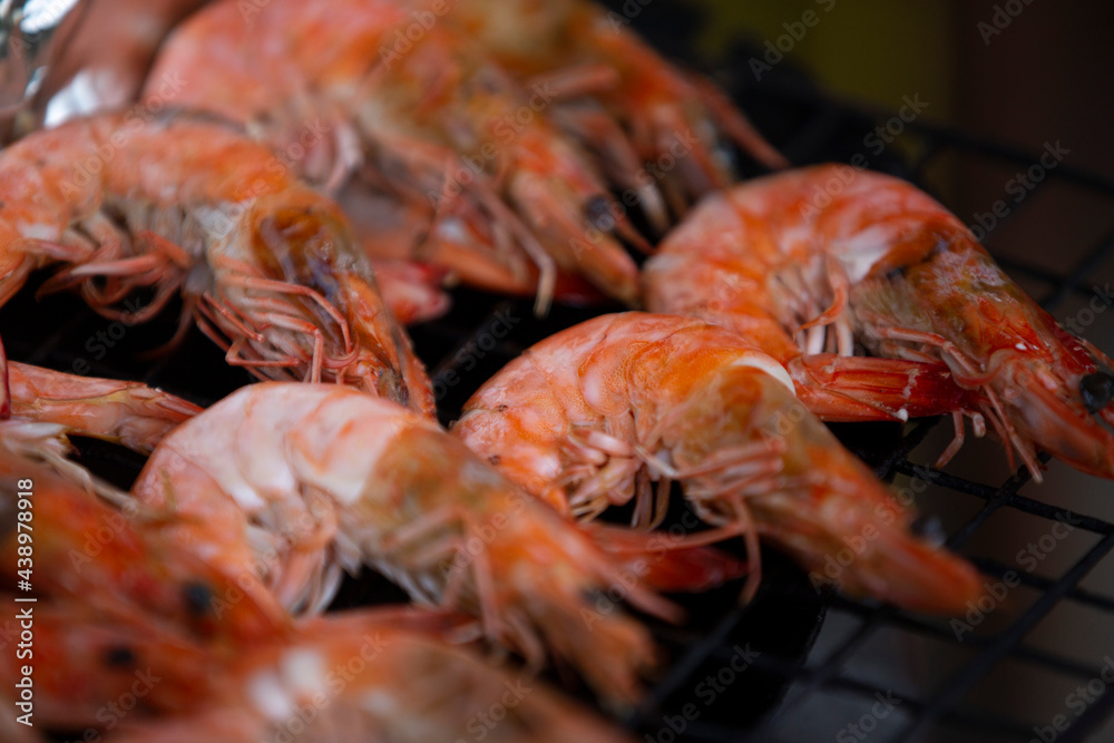 Close up shrimps on the grill Close up shrimps on the grill