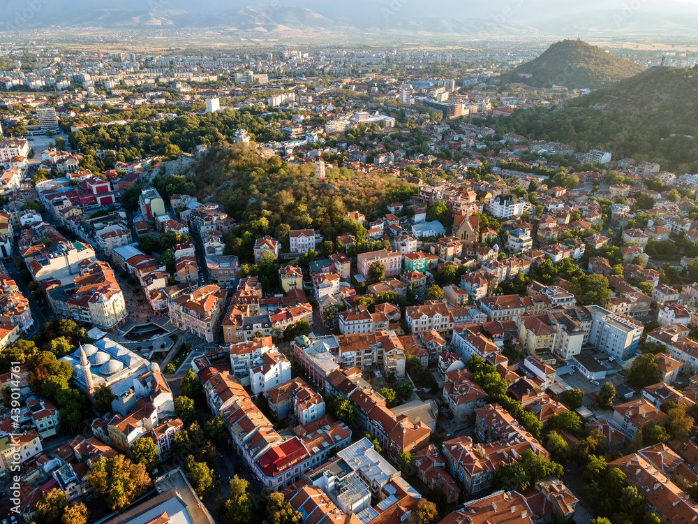 Obraz premium Aerial sunset view of City of Plovdiv, Bulgaria