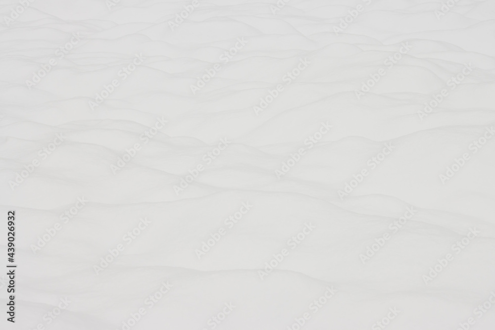 Obraz premium White snow surface, natural snow background for record or banner.