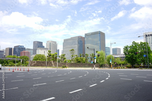 Iwaidabashi bridge intersection. Urban road lined with office and residential buildings in Tokyo, Japan. Panoramic view - 日本 東京 祝田橋 交差点 パノラマ