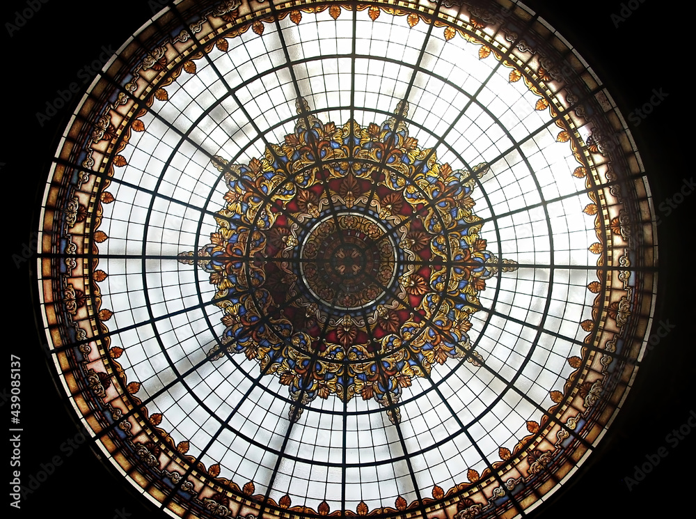Stained-glass of the dome of Círculo Insdutrial of Alcoy