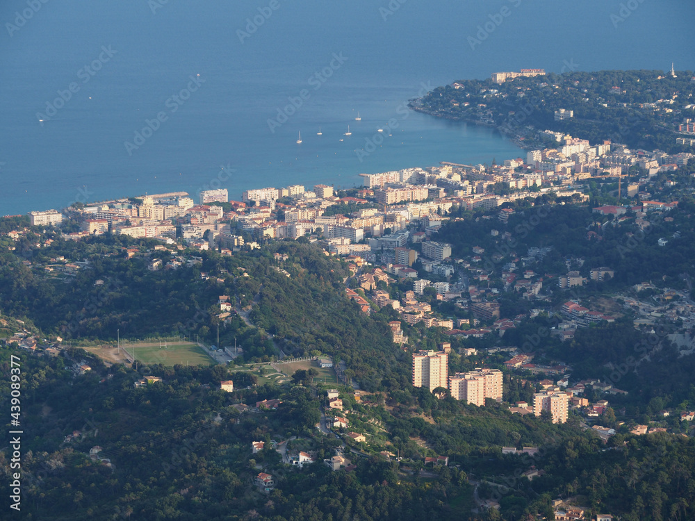 Fototapeta premium Roquebrune-Cap-Martin depuis les hauteurs - Alpes-Maritimes