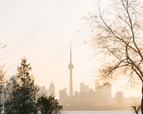 Photography toronto skyline sunrise light and airy