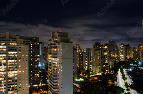 city skyline at night © Santiago