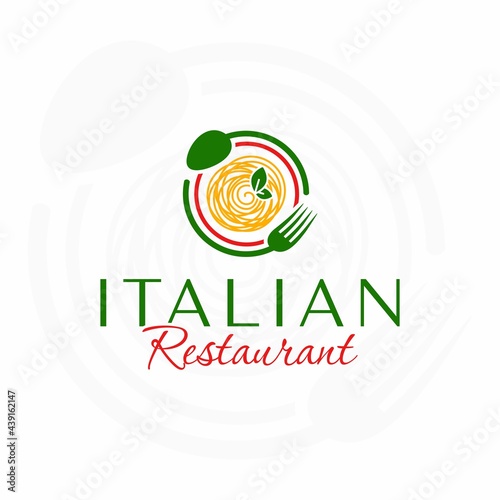 Italian restaurant logo. Pasta restaurant logo. Circle spoon and fork. Italian food. Spaghetti.