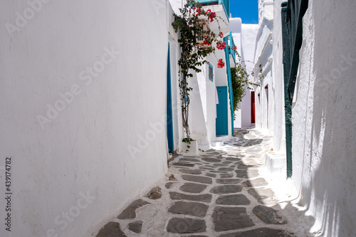 Fototapeta Naklejka Na Ścianę i Meble -  Mykonos, Greece. Traditional whitewashed buildings and narrow streets,