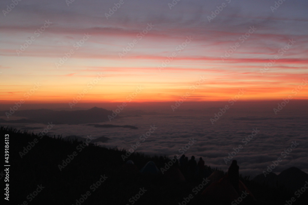 Obraz premium sunset over the ocean