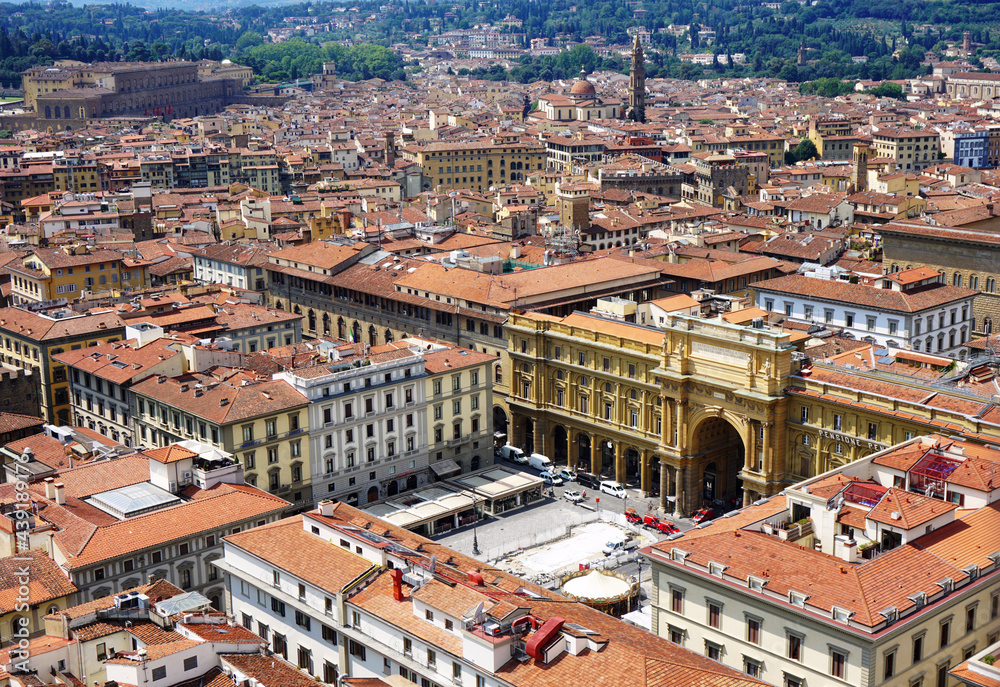Piazza della Repubblica (Republic Square), Florence, Italy