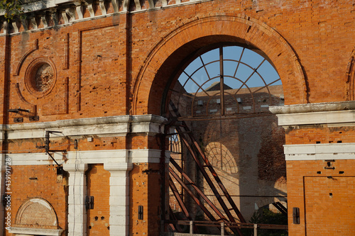 Εκτύπωση καμβά dereliction in the Arsenale of Venice