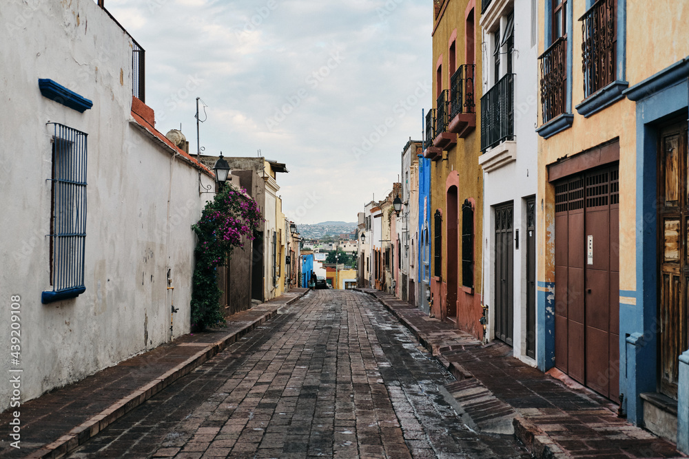 Calles del centro histórico de la Ciudad de Querétaro colonial 