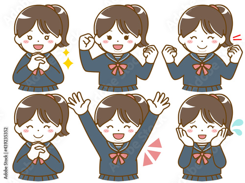太った女子学生の楽しい表情