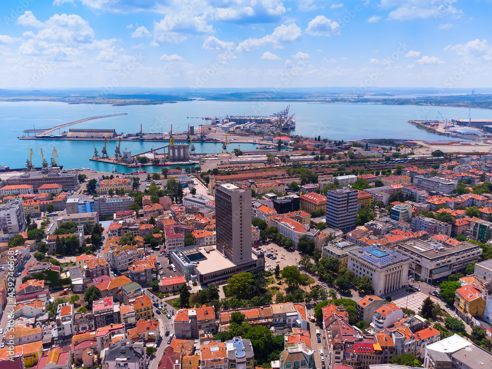 Obraz premium Aerial view of city of Burgas, View of Burgas Bay and the seaport of Burgas, Bulgaria