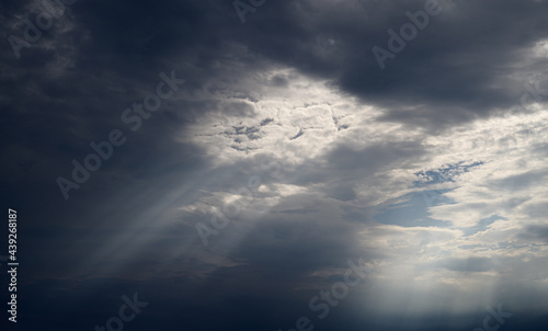 Fototapeta Naklejka Na Ścianę i Meble -  Dramatic sky with white clouds.