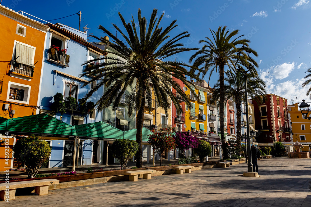 Fototapeta premium View of the colorful houses of the town of Villajoyosa.