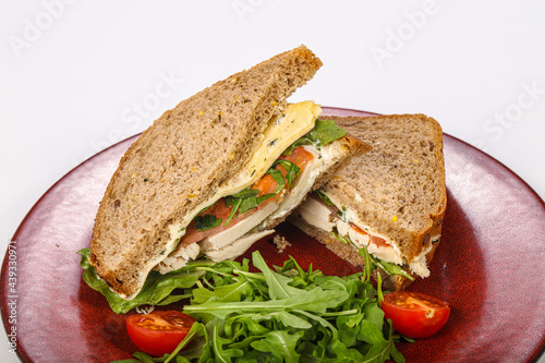 Sandwich with chicken breast and cheese