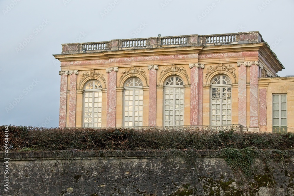 Fototapeta premium view of the royal palace