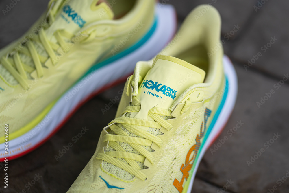 Stockfoto Bangkok, Thailand May 2021 HOKA running is launch the new