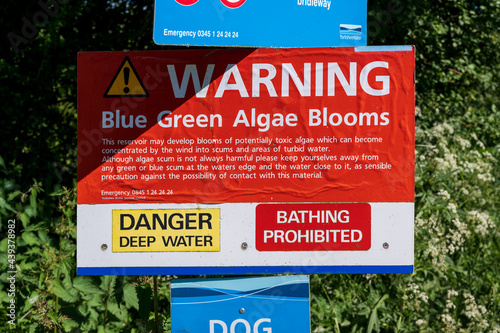 Sign warning against swimming in Royd Moor reservoir due to toxic blue green algae and very deep water