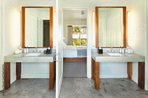 Luxury Resort hotel bathroom