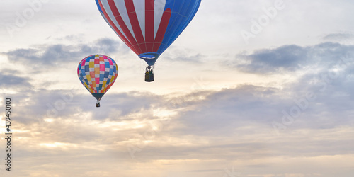 Balloons: Hot air balloons