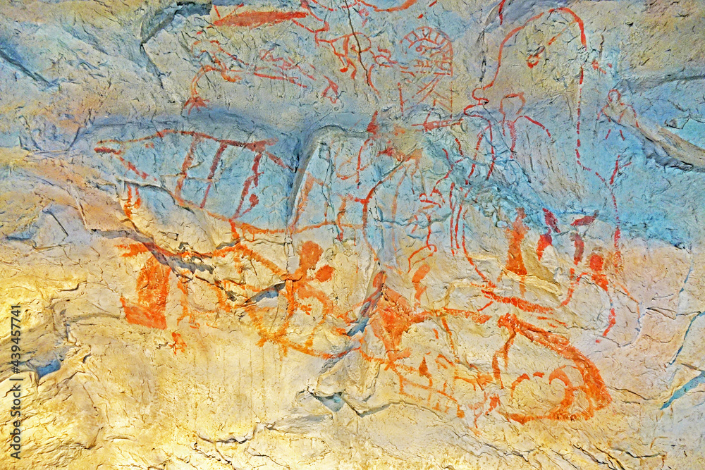 Cave paintings (Parietal art), prehistoric art on cave walls and ceilings of Pee huo toe cave, Krabi province Thailand. Cave paintings (Parietal art), prehistoric art on cave walls and ceilings of Pee huo toe cave, Krabi province Thailand.