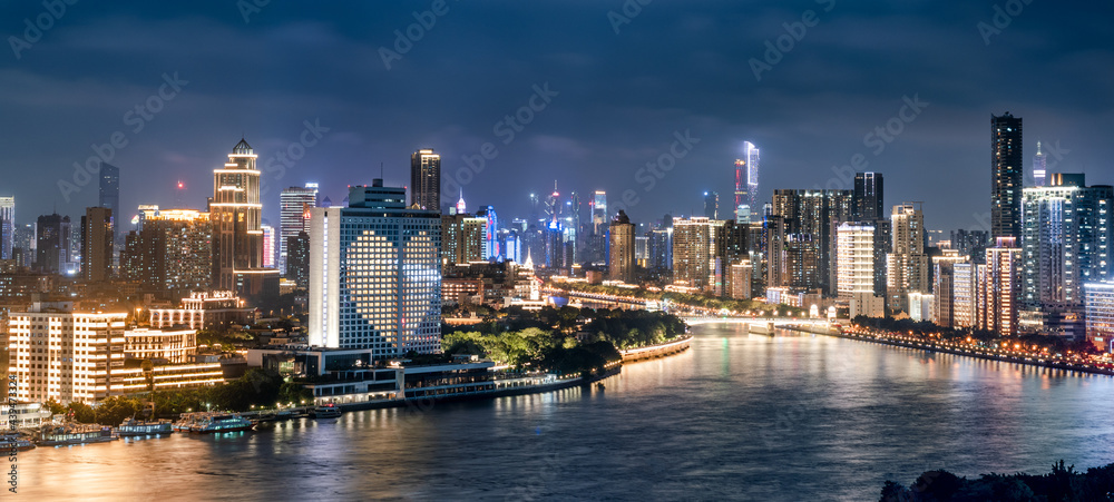 Naklejka premium White Swan Hotel in Guangzhou