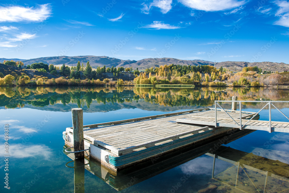 Autumn in Bannockburn Inlet boat harbour, Central Otago, South Island, New Zealand