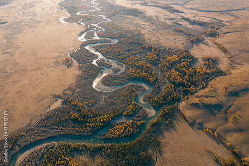 The Katun is a river in the Altai Republic and the Altai Krai of Russia. Russia’s stunning autumn scenery.