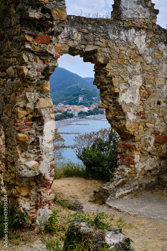 Foto scattata alle famose Rocche di Sant'Anna a Sestri Levante.