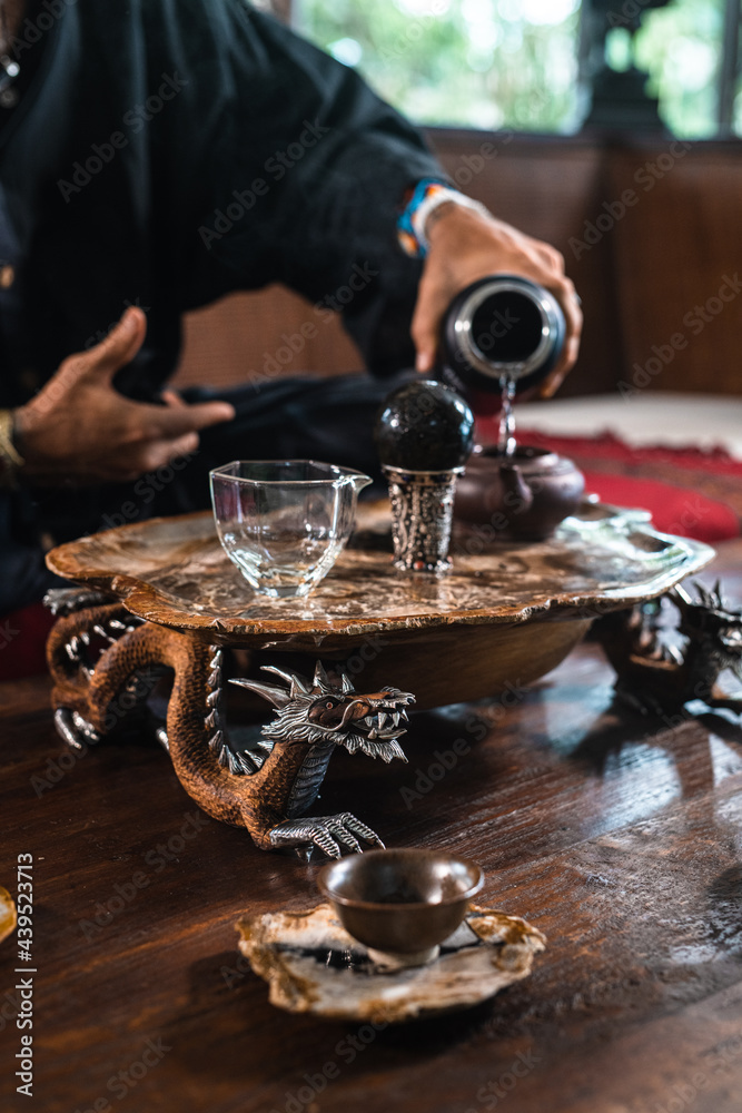 Tea Master Makes A Ceremony Tea Master Makes A Ceremony
