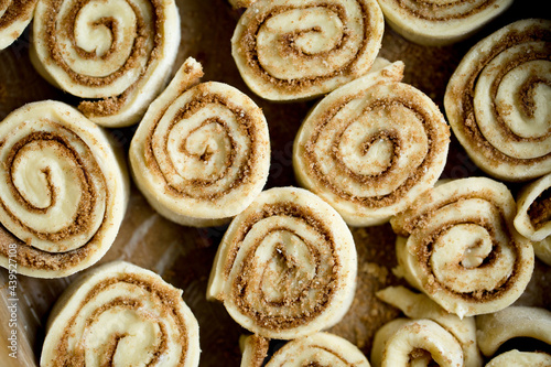 Raw cinnamon roll swirls
