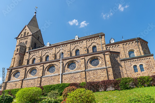Kirche St. Mariä Himmelfahrt in Hückeswagen, Oberbergisches Land, Norrhein-Westfalen