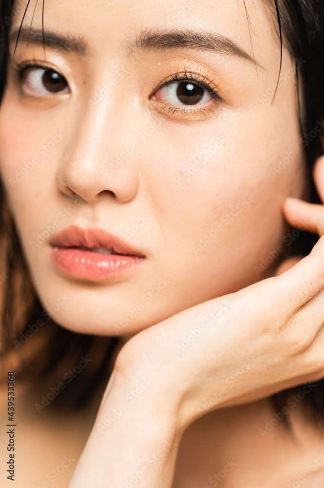 Juicy Skin Beauty Portrait Juicy Skin Beauty Portrait