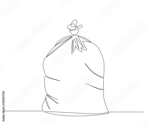 trash bag drawing by one continuous line