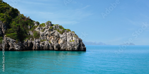 limestone island at ang thong national national park © MICHEL