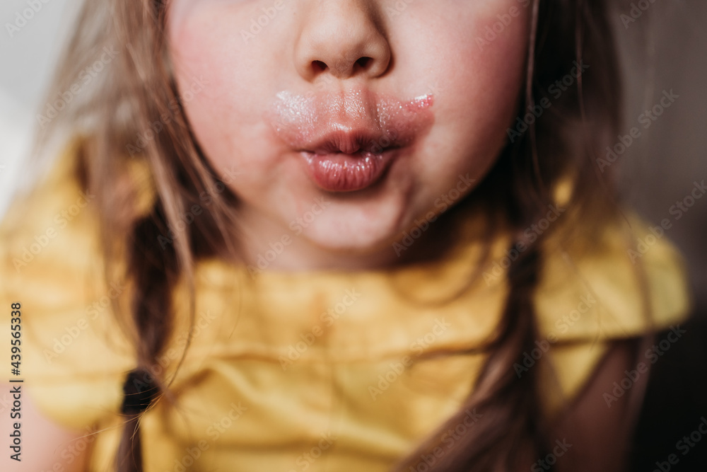 Close up portrait of young girl wearing makeup
Close up portrait of young girl wearing makeup