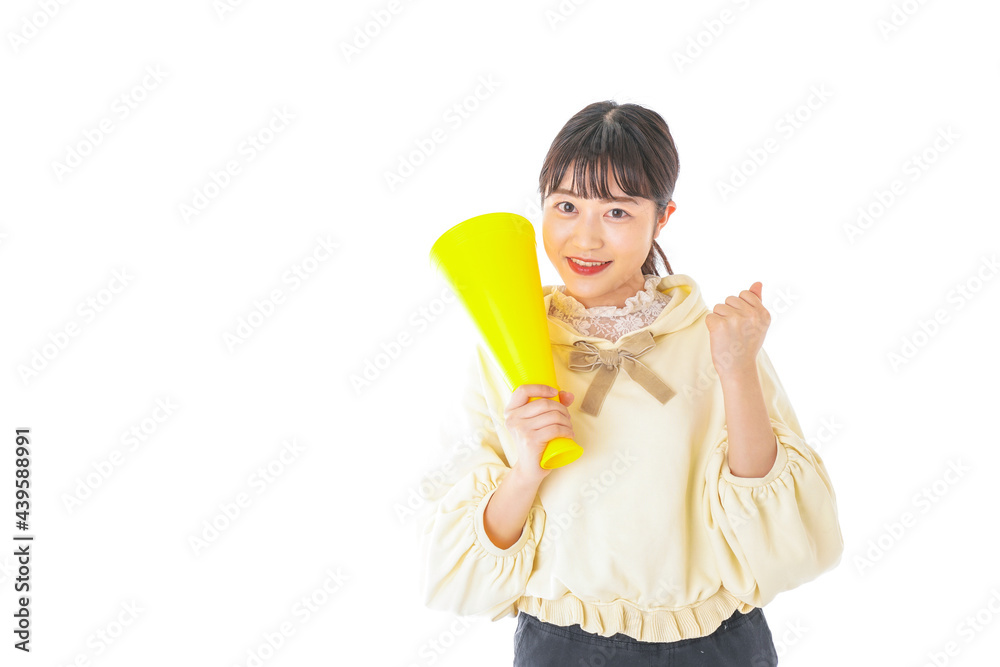 応援をする若い女性 応援をする若い女性