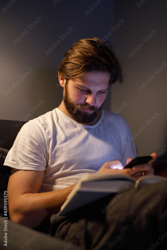 Man using smartphone
Man using smartphone