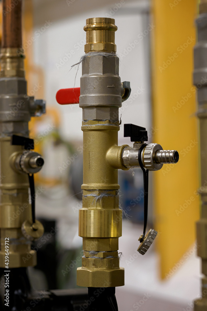 Drain valve on brass fitting. Drain valve on brass fitting.