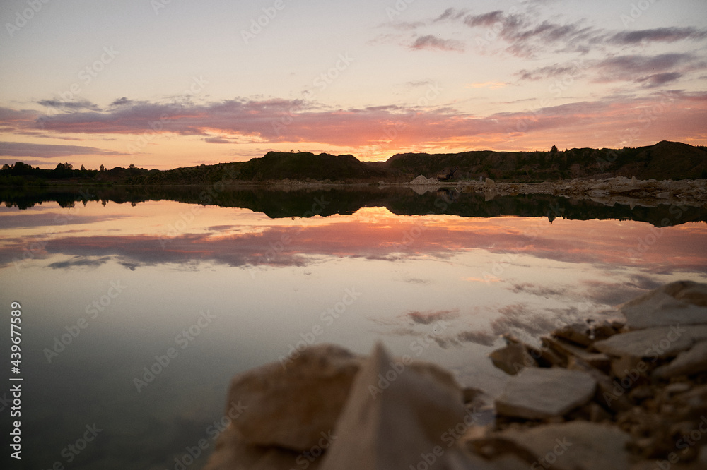 Fototapeta premium sunset over the lake
