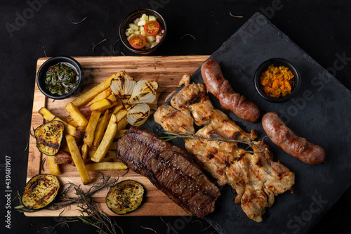 Tableau sur toile TRIO PARRILLA