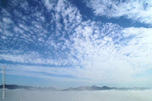 Fototapeta Naklejka Na Ścianę i Meble -  青空と雲と雲海