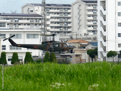 陸上自衛隊八尾駐屯地のUH-1J photo